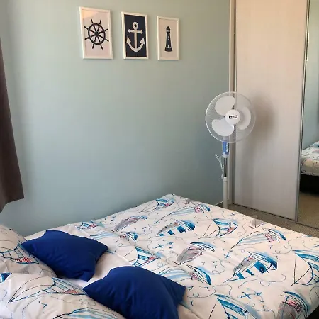 Ahoj דירה *