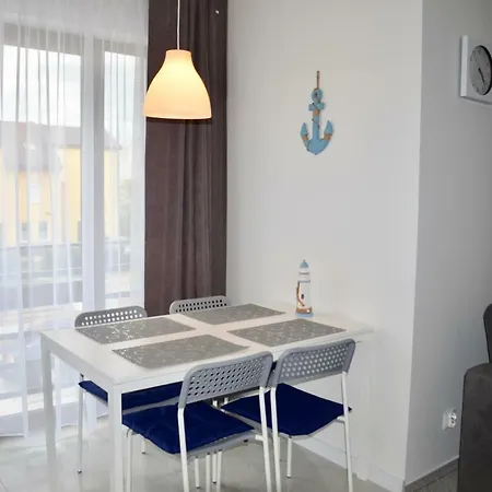 Ahoj Apartament *